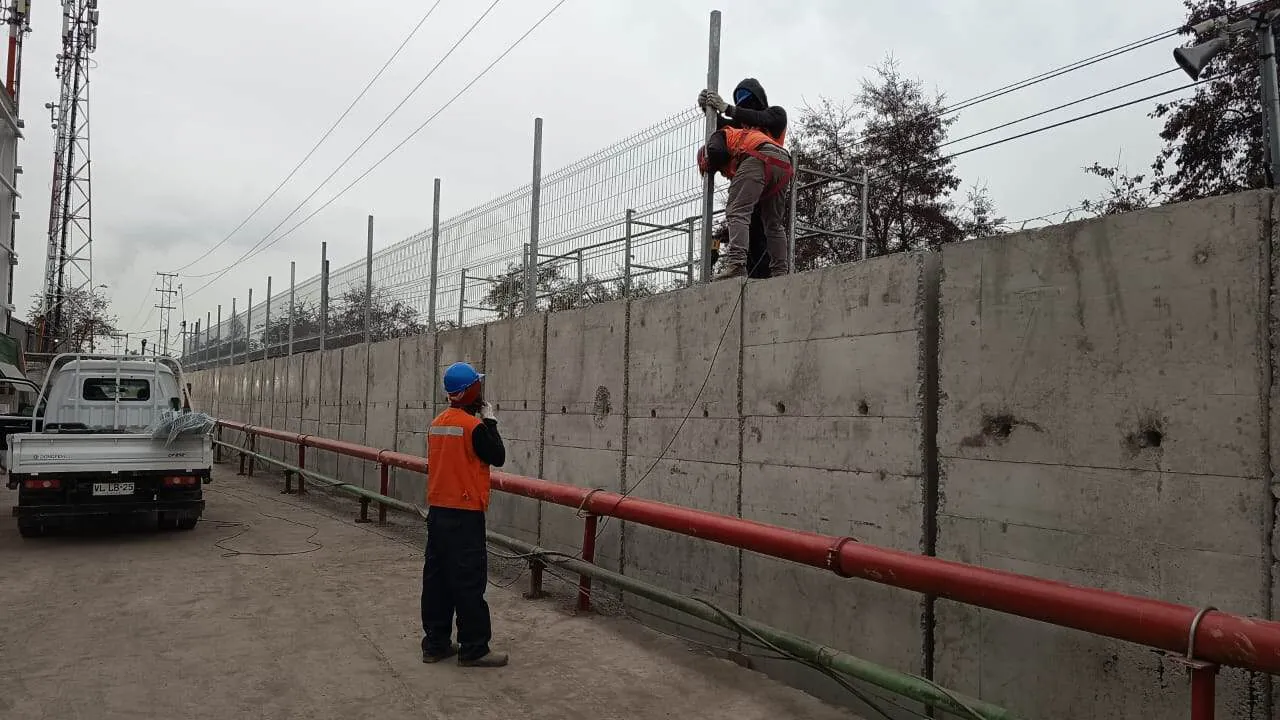 Cierre Perimetral en Colina — foto 5