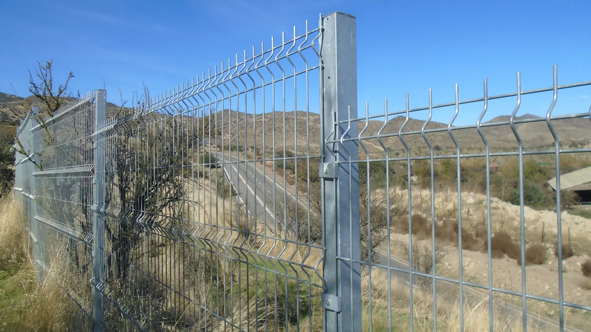 Cierre Perimetral en Chicureo, Colina — Malla 1G — foto 3