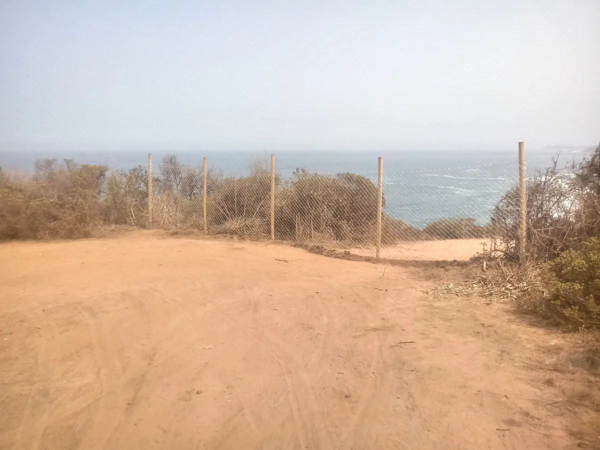 Cierre Perimetral en El Yeco, Algarrobo — Alambre de púa y malla cuadrada — foto 9