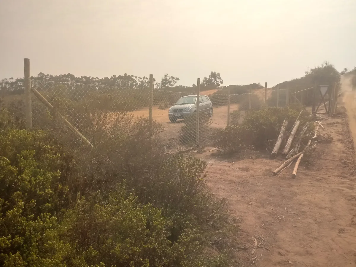 Cierre Perimetral en El Yeco, Algarrobo — Alambre de púa y malla cuadrada — foto 10