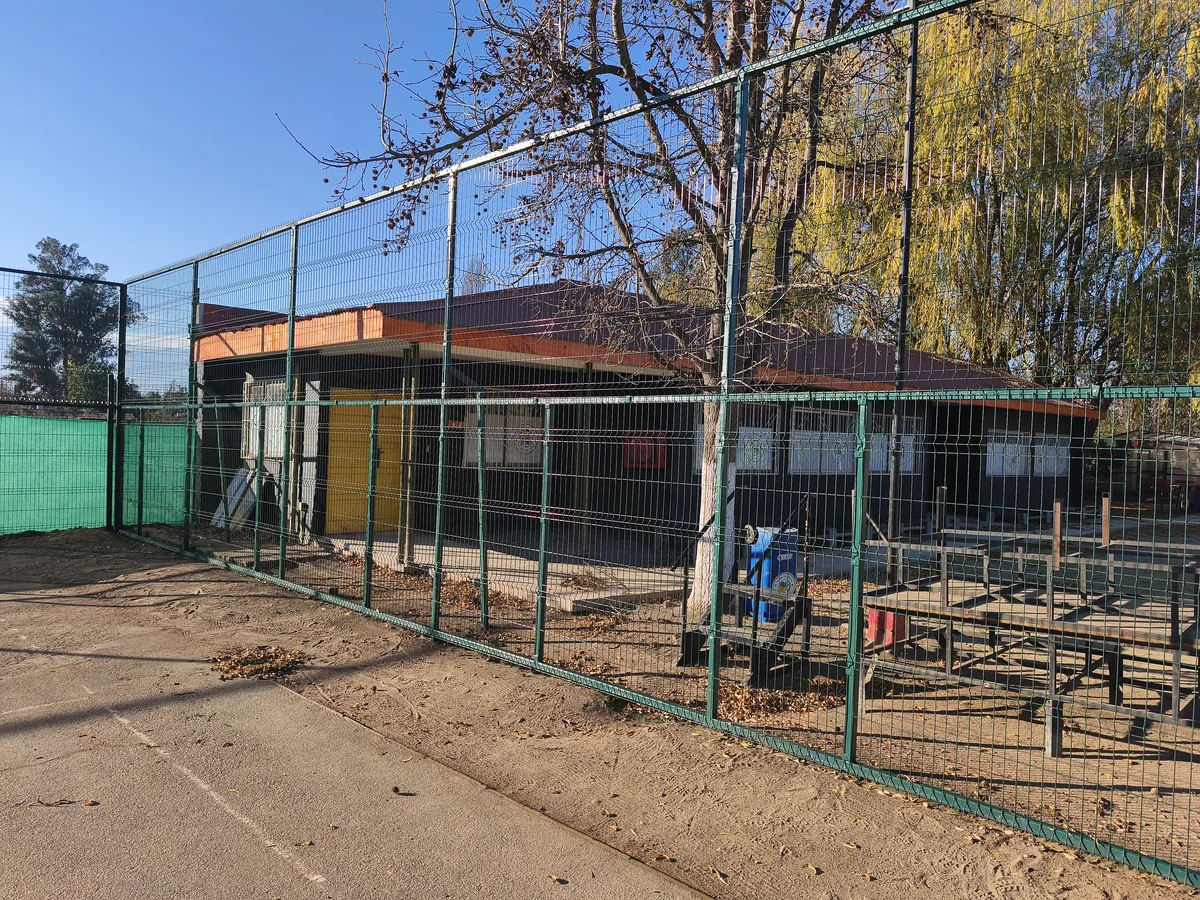 Cierre Perimetral en Paine / Colegio Ecológico Paine — foto 5