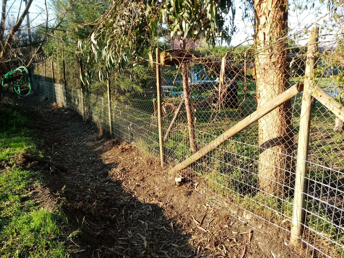 Cierre Perimetral en Peñaflor — Acmafor 3D