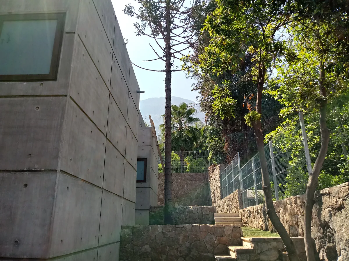 Cierre Perimetral en Santa María de Manquehue, Vitacura — Acmafor 3D — foto 6
