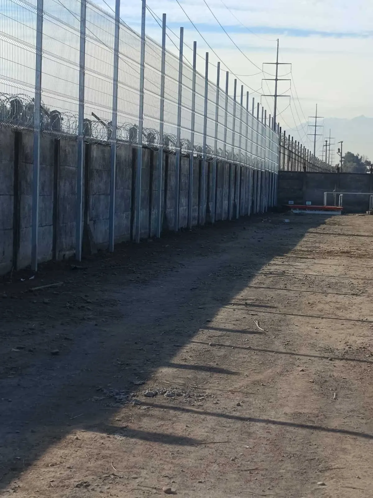 Cierre Perimetral en Maipú / Enap DAO — foto 4