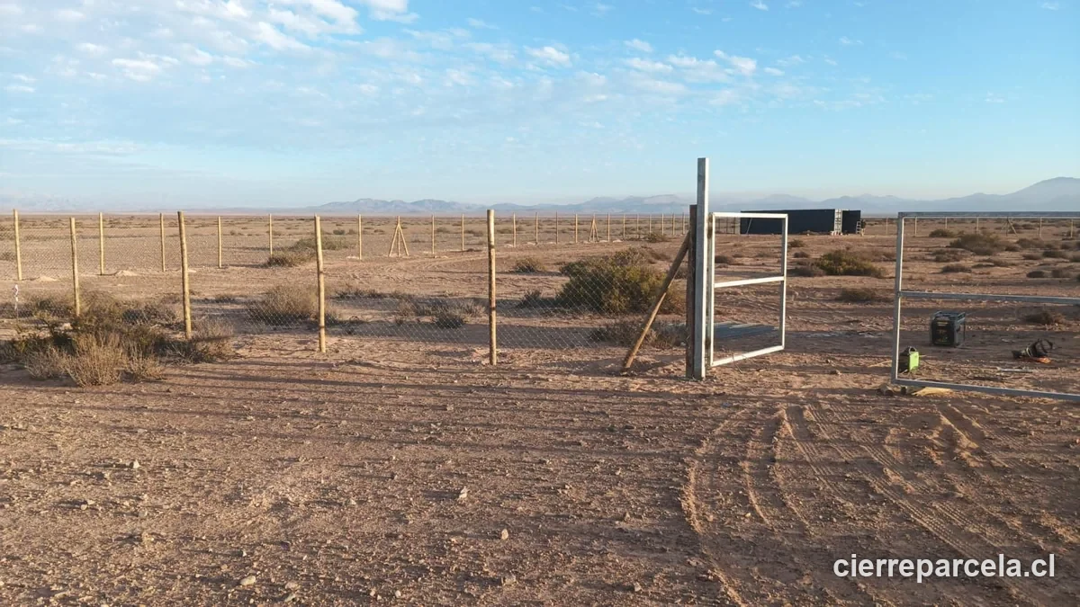 Cierre Perimetral en Vallenar — Malla cuadrada — foto 4