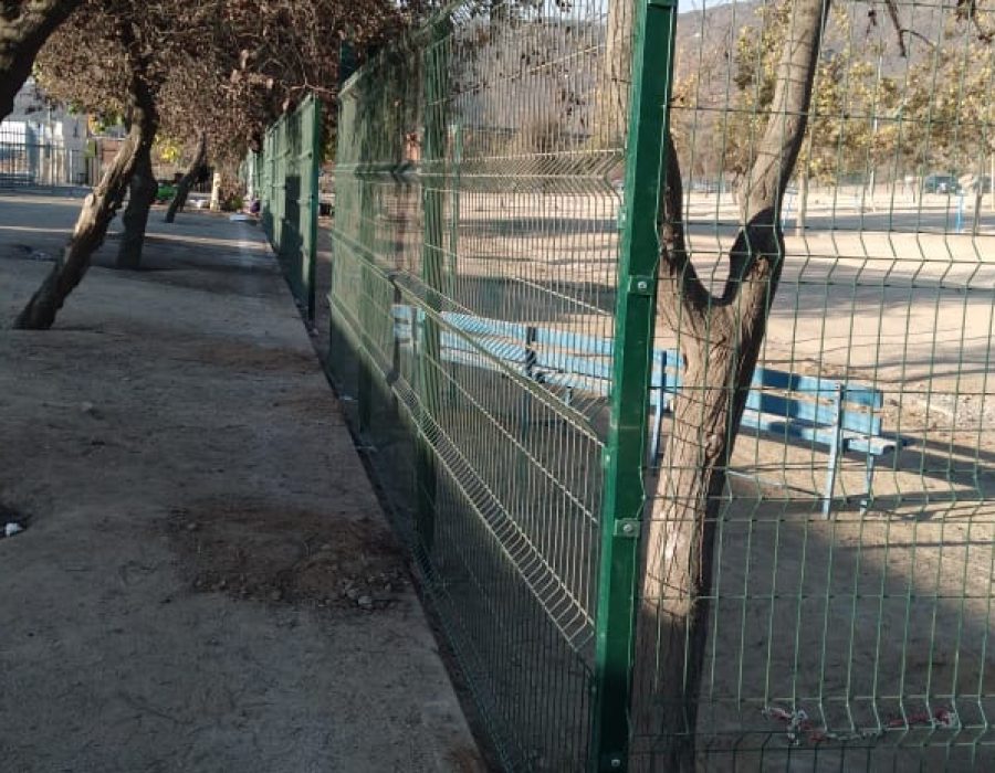 Cierre perimetral estacionamiento Estadio San Carlos Apoquindo